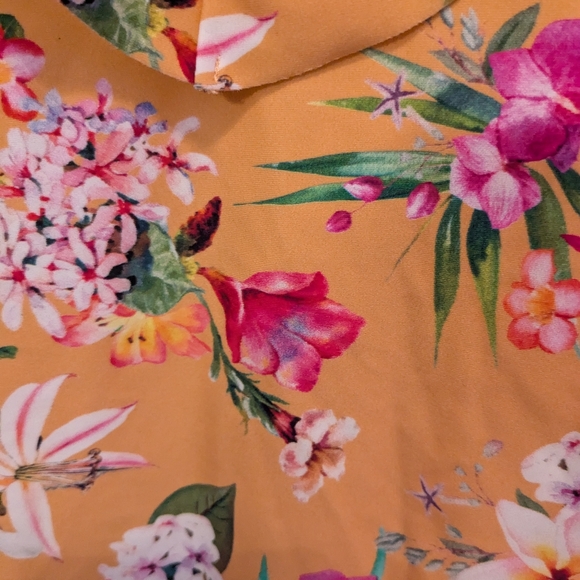 Express Women's One Piece Yellow Floral Bathing Swim Suit NWT M - Picture 4 of 4